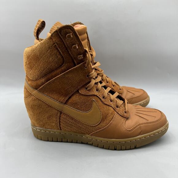 Nike Dunk Sky Hi Tawny Gum SneakerBoot Women's Size 9 Brown Hidden Wedge Shoes